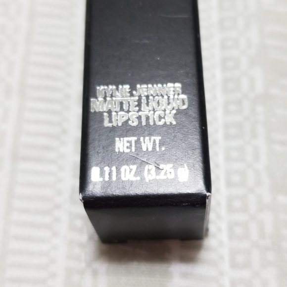 Kylie Cosmetics KRISTEN Matte Liquid Lipstick - Picture 3 of 8